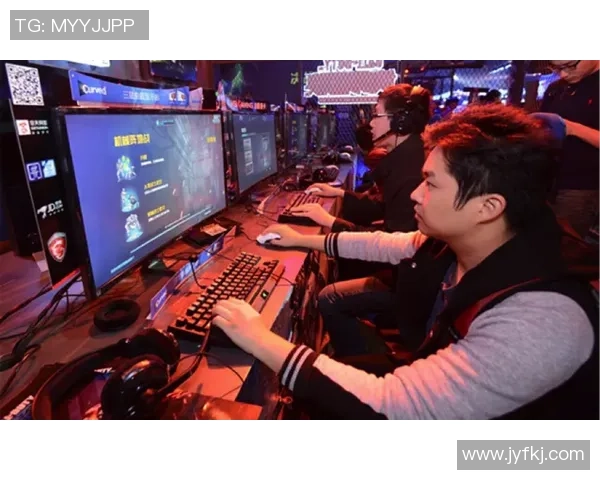 足球明星兄弟情破裂成对手赛场争锋兄弟情谊何在的故事